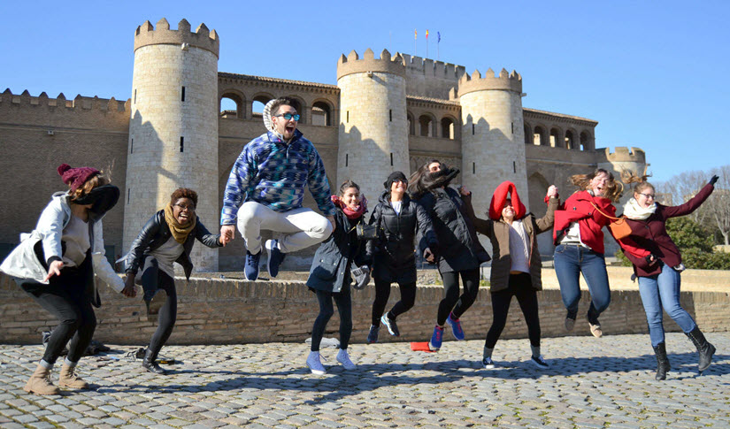 American students in Spain get organized with Teamup