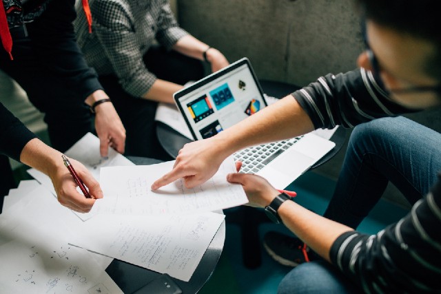 Delegate Tasks and Scheduling with a Shared Calendar