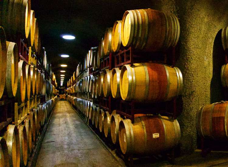 How Vintage Wine Estates Schedules and Tracks Millions of Gallons of Wine